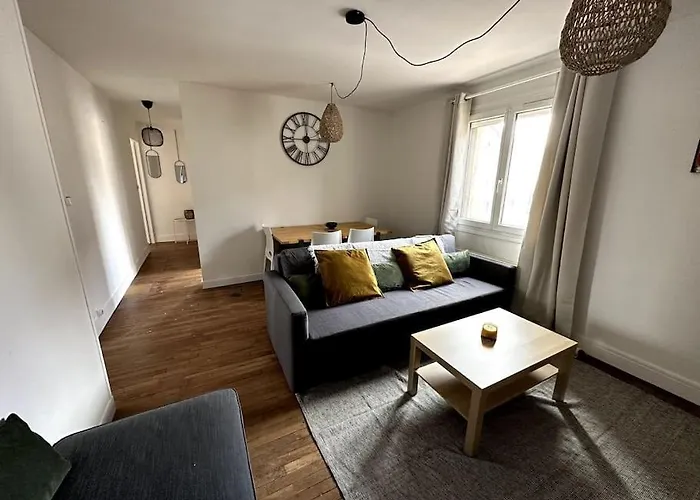 Francois Mitterrand 2 Apartment