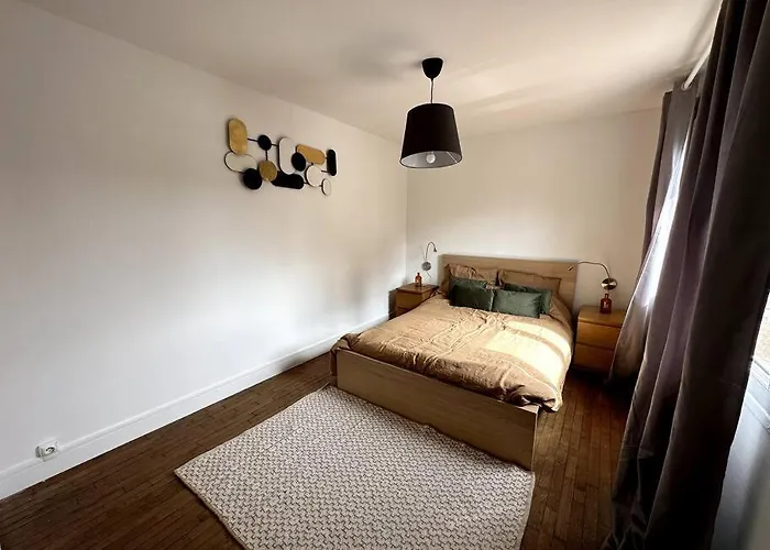 Francois Mitterrand 2 Apartment *